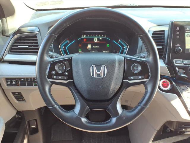 Used 2022 Honda Odyssey Touring image 16