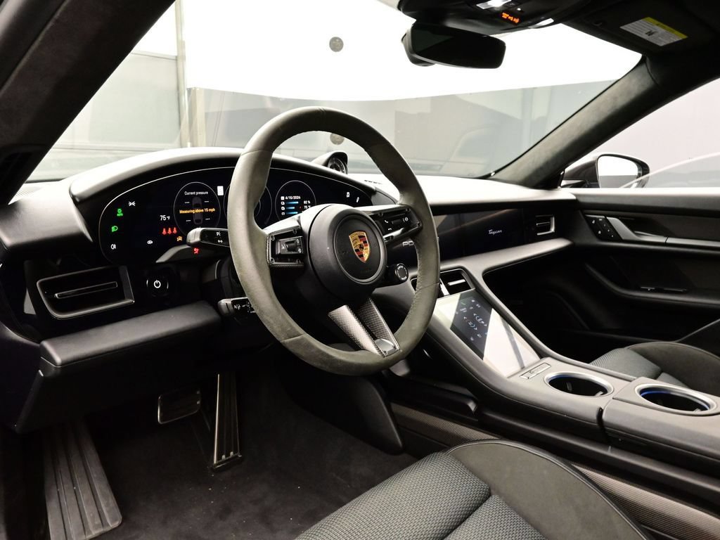 Certified 2022 Porsche Taycan Turbo S w/ Premium Package AWD/4WD image 4