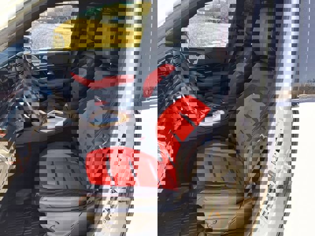 Used 2024 Mercedes-Benz GLE 53 AMG 4MATIC image 25