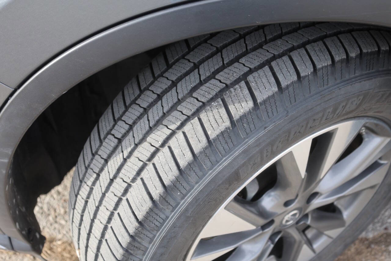 Used 2015 Nissan Murano SL w/ SL Technology Package AWD/4WD image 25