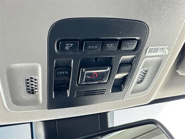 Certified 2021 Toyota Camry SE w/ Cold Weather Package image 31