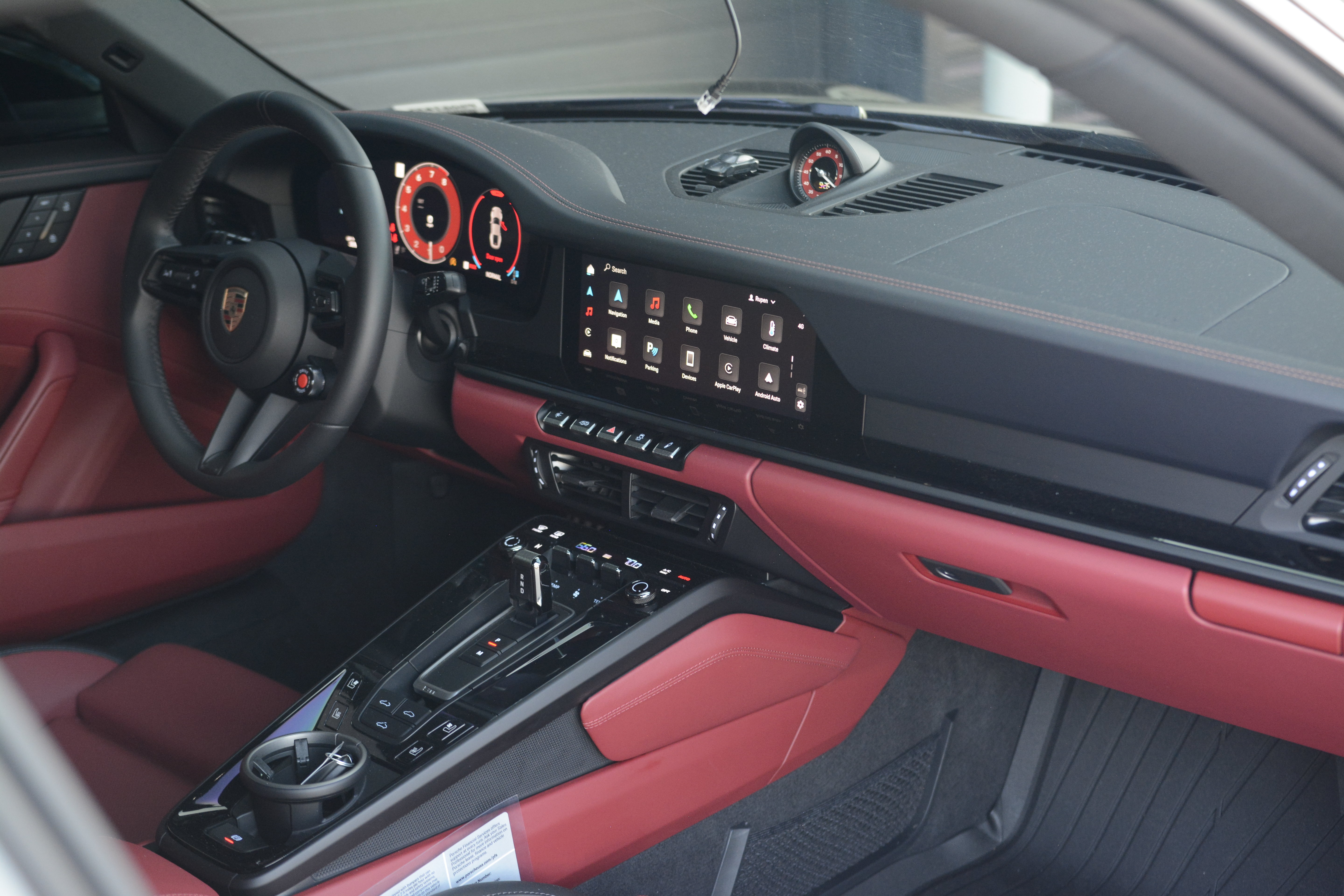 Certified 2025 Porsche 911 Carrera S RWD image 27