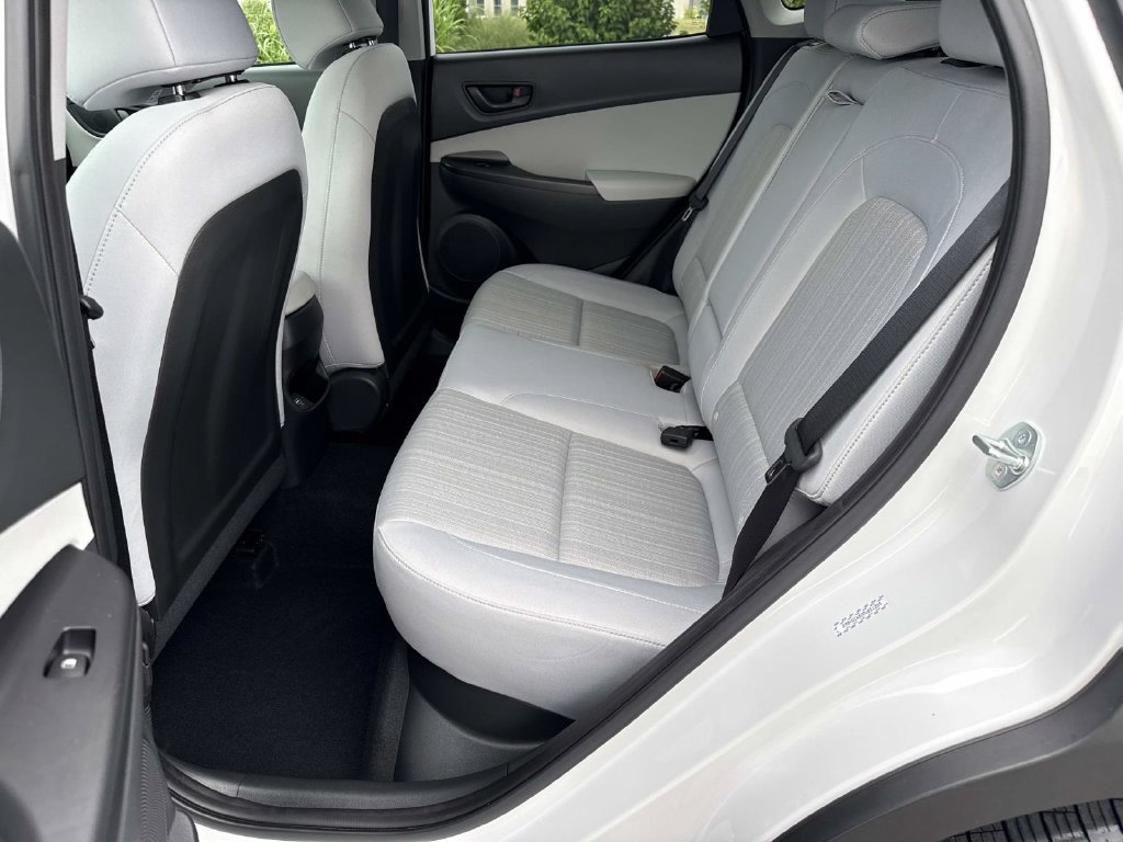 Used 2023 Hyundai Kona SEL AWD/4WD image 23
