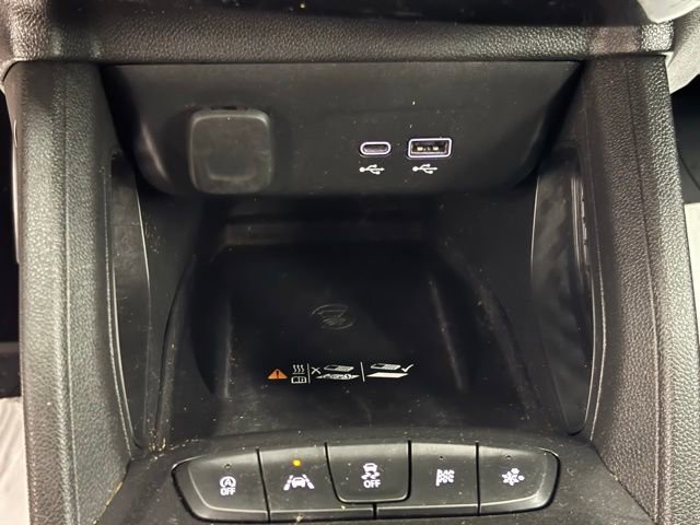 Used 2025 Chevrolet TrailBlazer LT w/ Convenience Package FWD image 30