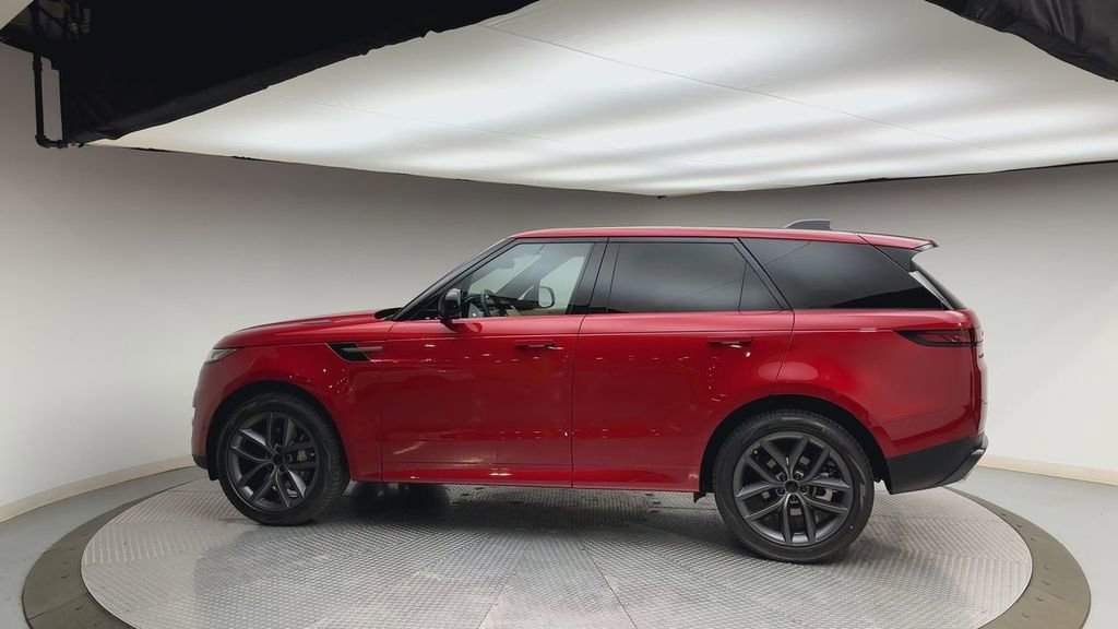 New 2026 Land Rover Range Rover Sport SE AWD/4WD image 5