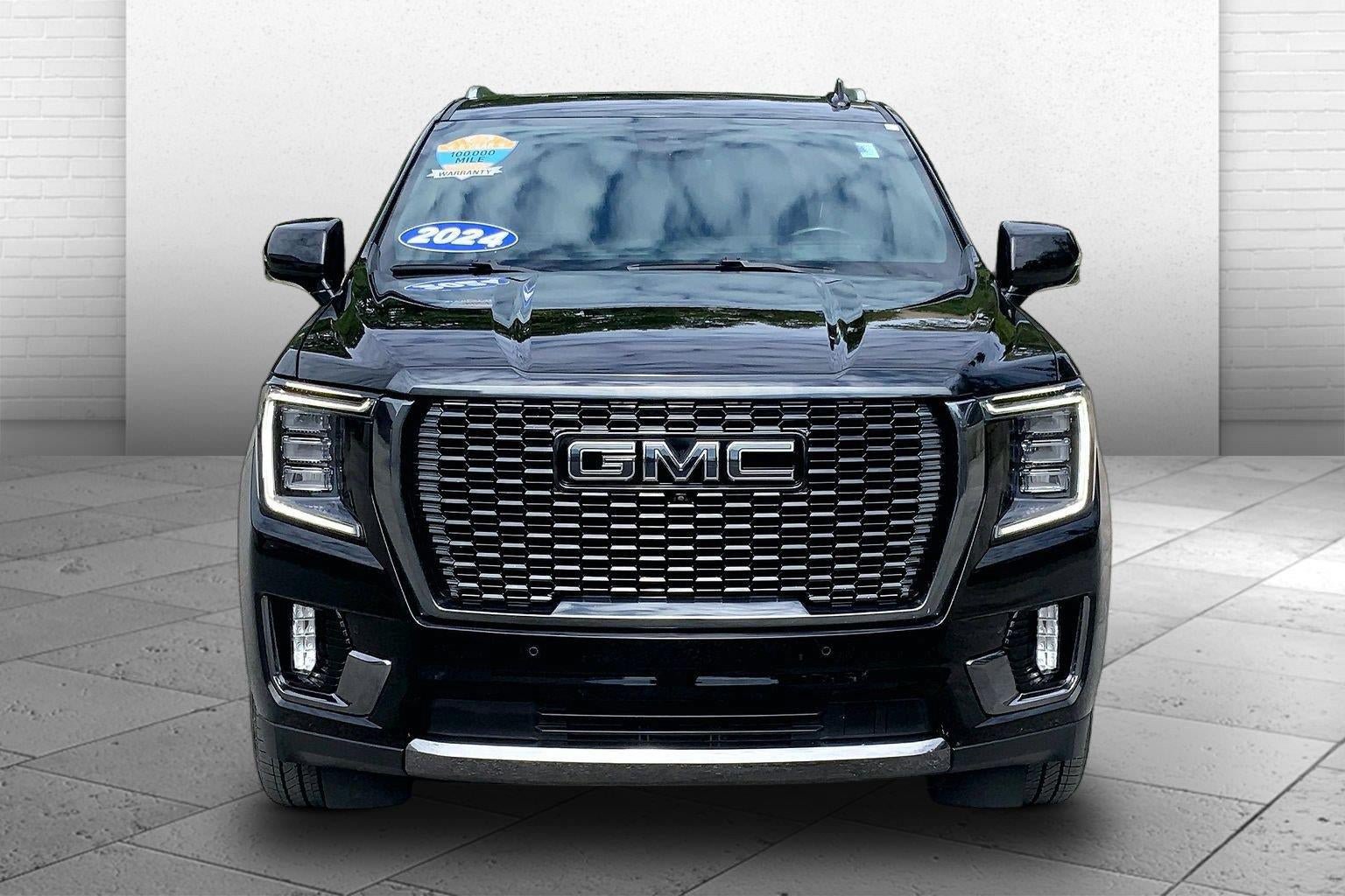 Used 2024 GMC Yukon XL Denali Ultimate AWD/4WD image 2