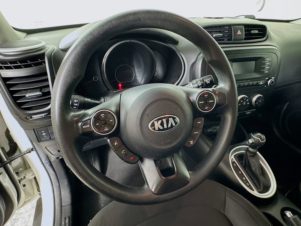Used 2016 Kia Soul FWD image 11