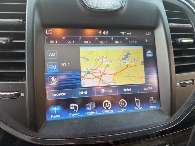 Used 2013 Chrysler 300 C RWD image 12