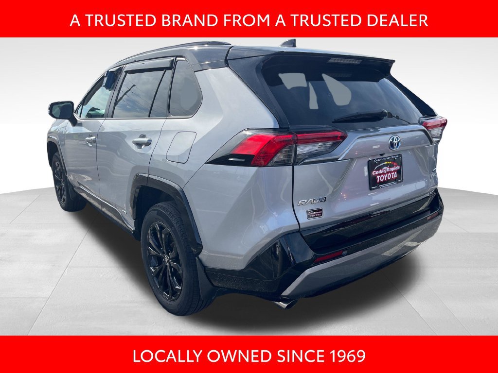 Certified 2024 Toyota RAV4 XSE w/ Weather Package AWD/4WD image 4