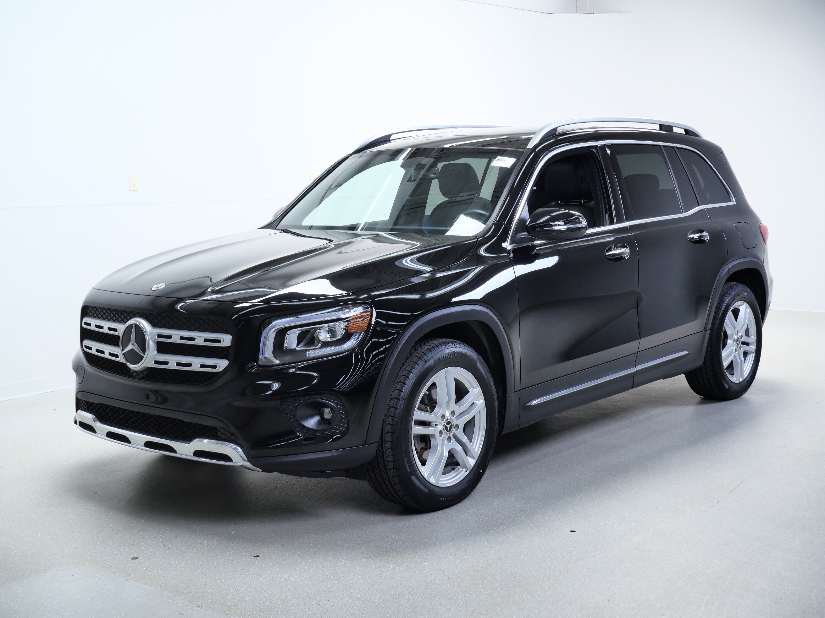 Certified 2022 Mercedes-Benz GLB 250 4MATIC image 9