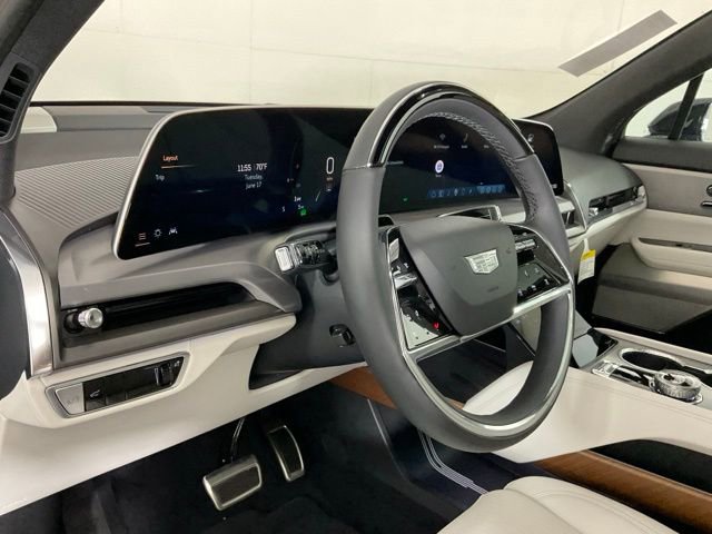 New 2026 Cadillac Vistiq Sport image 18