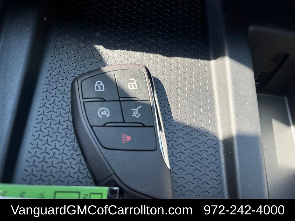 New 2026 GMC Acadia AT4 w/ LPO, Floor Liner Package AWD/4WD image 30