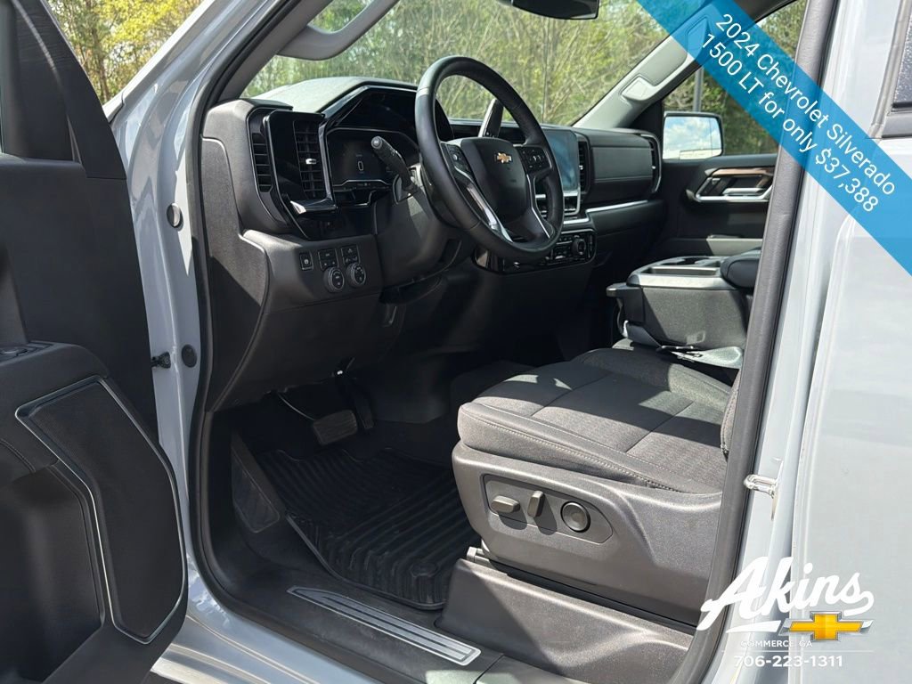 Used 2024 Chevrolet Silverado 1500 LT image 12