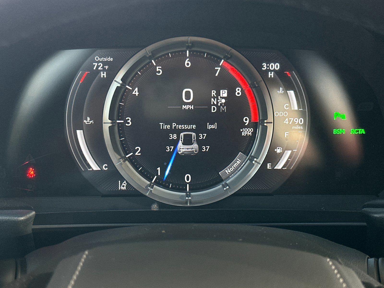 Used 2019 Lexus LC 500 Coupe w/ Performance Package RWD image 27
