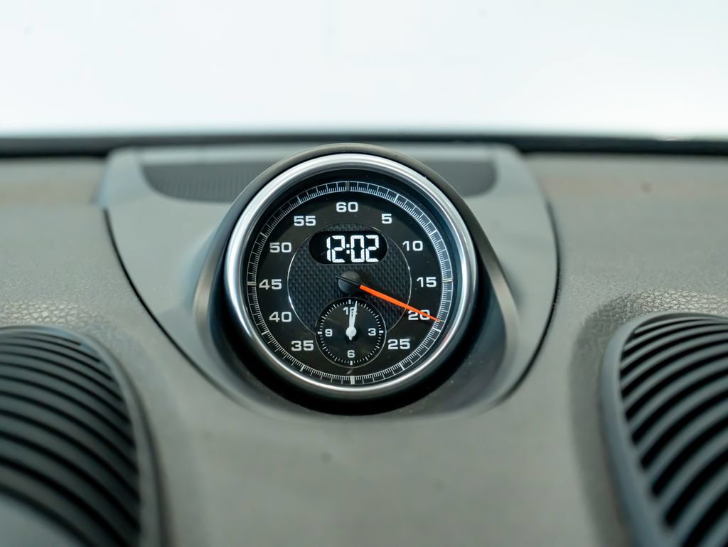 Certified 2025 Porsche 718 Cayman RWD image 19
