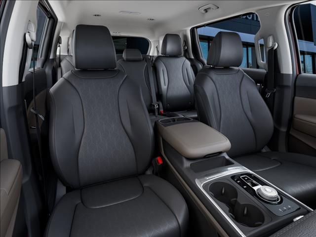New 2026 Kia Carnival EX FWD image 15
