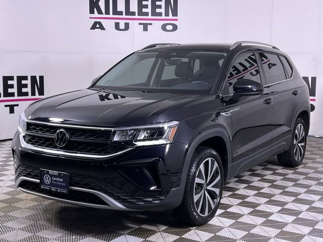 Used 2024 Volkswagen Taos SE image 3