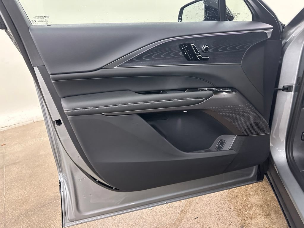 New 2026 Cadillac Lyriq Sport AWD/4WD image 30