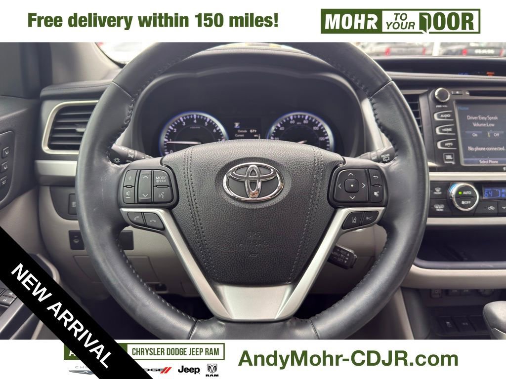 Used 2017 Toyota Highlander Limited image 18