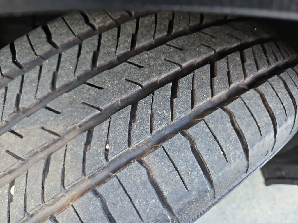 Used 2024 Subaru Crosstrek 2.0i Premium image 34