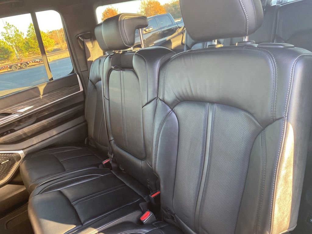 Used 2022 Jeep Wagoneer Series III image 39