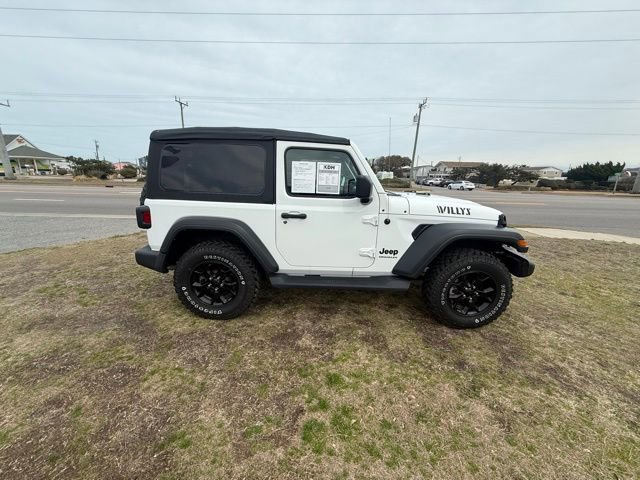 Certified 2022 Jeep Wrangler Willys image 8
