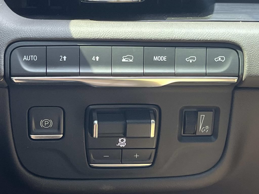 Used 2023 Cadillac Escalade Sport w/ Touring Package AWD/4WD image 43