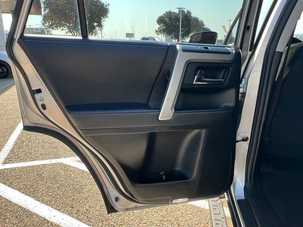 Used 2023 Toyota 4Runner SR5 image 11