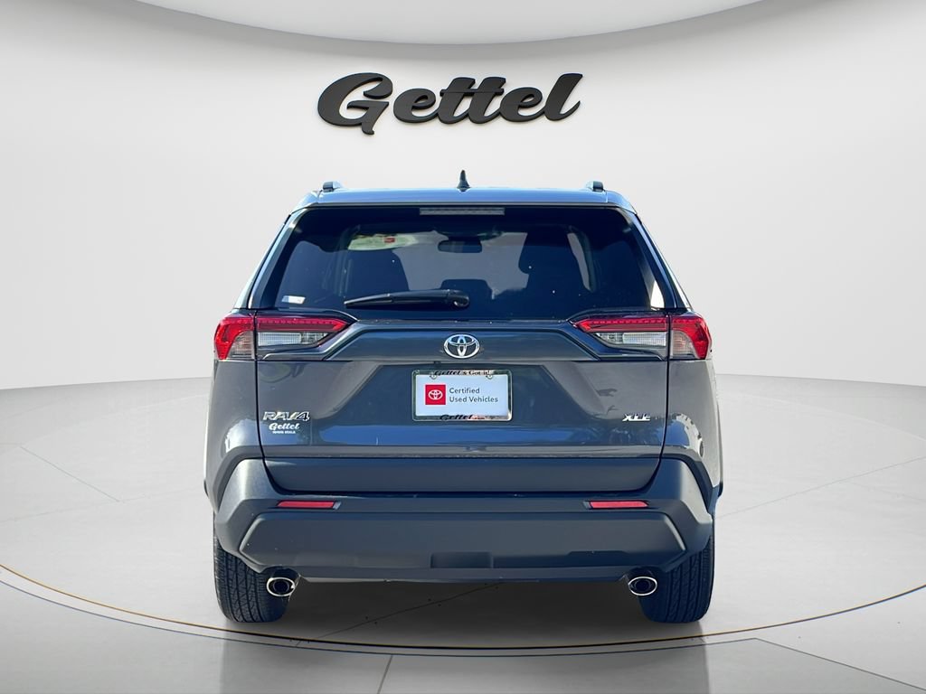 Used 2025 Toyota RAV4 XLE w/ Convenience Package FWD image 6