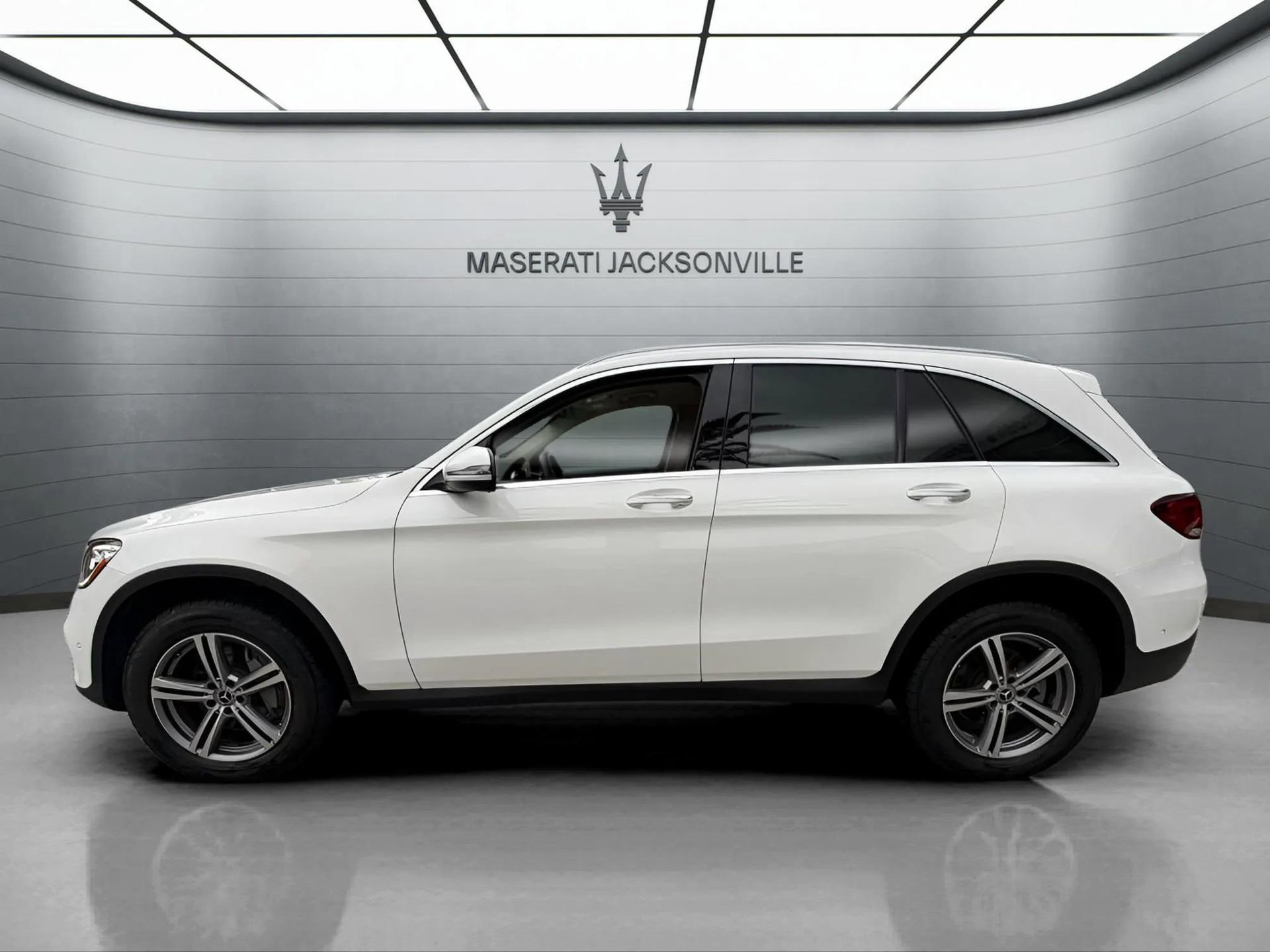 Used 2022 Mercedes-Benz GLC 300 image 11