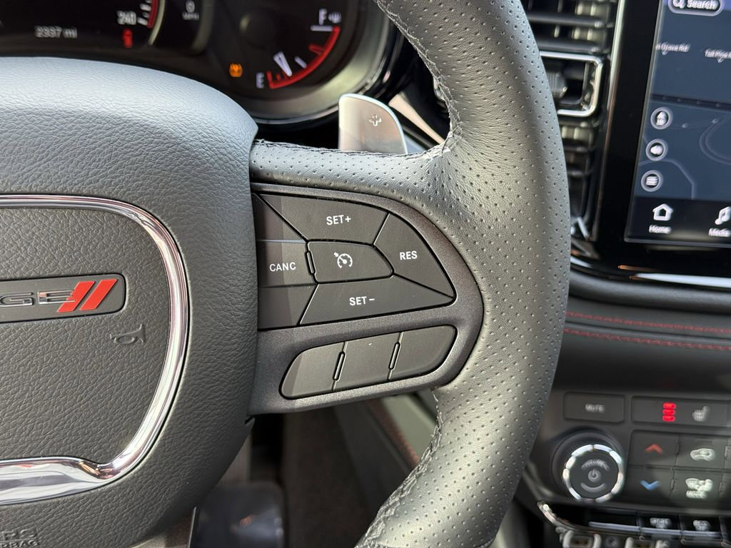 Used 2025 Dodge Durango R/T w/ Blacktop Package image 19