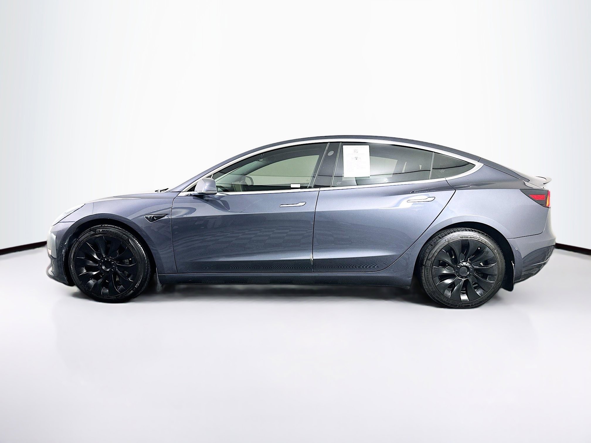 Used 2019 Tesla Model 3 Standard Range Plus RWD image 4