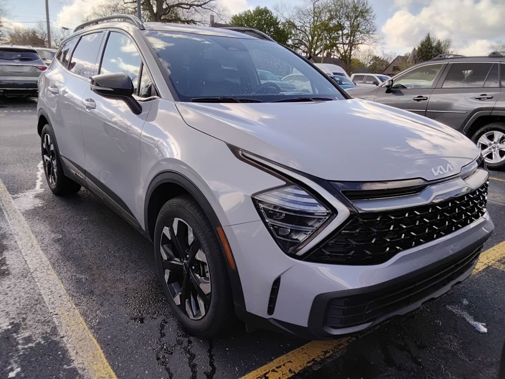 Used 2024 Kia Sportage X-Line w/ X-Line Premium Package image 3