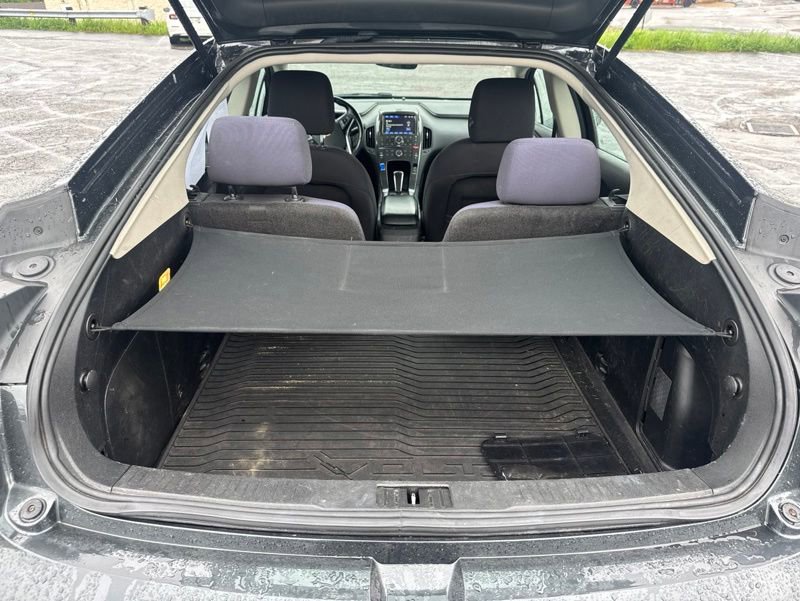 Used 2014 Chevrolet Volt FWD image 10