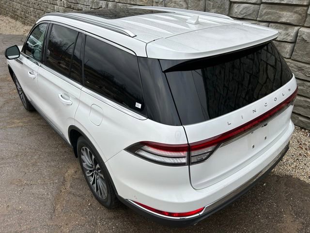 Certified 2023 Lincoln Aviator Reserve w/ Elements Package Plus image 4