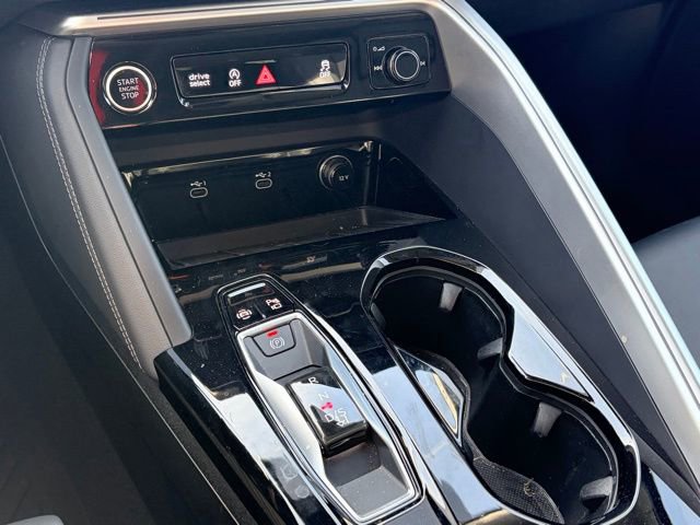 Used 2025 Audi Q5 Premium Plus w/ Premium Plus AWD/4WD image 10