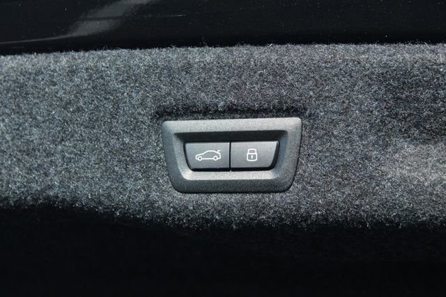 New 2026 BMW 530i xDrive w/ Executive Package image 9