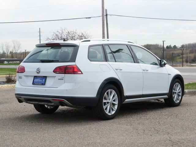 Used 2017 Volkswagen Golf Alltrack SEL image 7