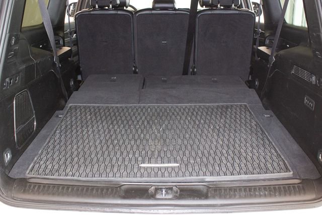 Used 2024 Jeep Wagoneer L Series II w/ Flexible Seating Group image 15