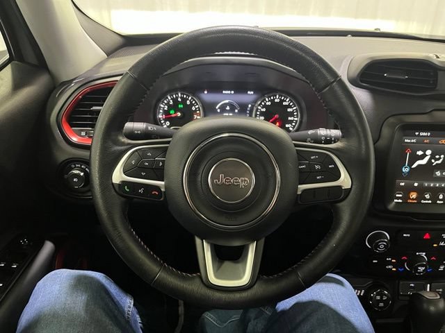 Used 2021 Jeep Renegade Trailhawk w/ Sun & Sound Group AWD/4WD image 15