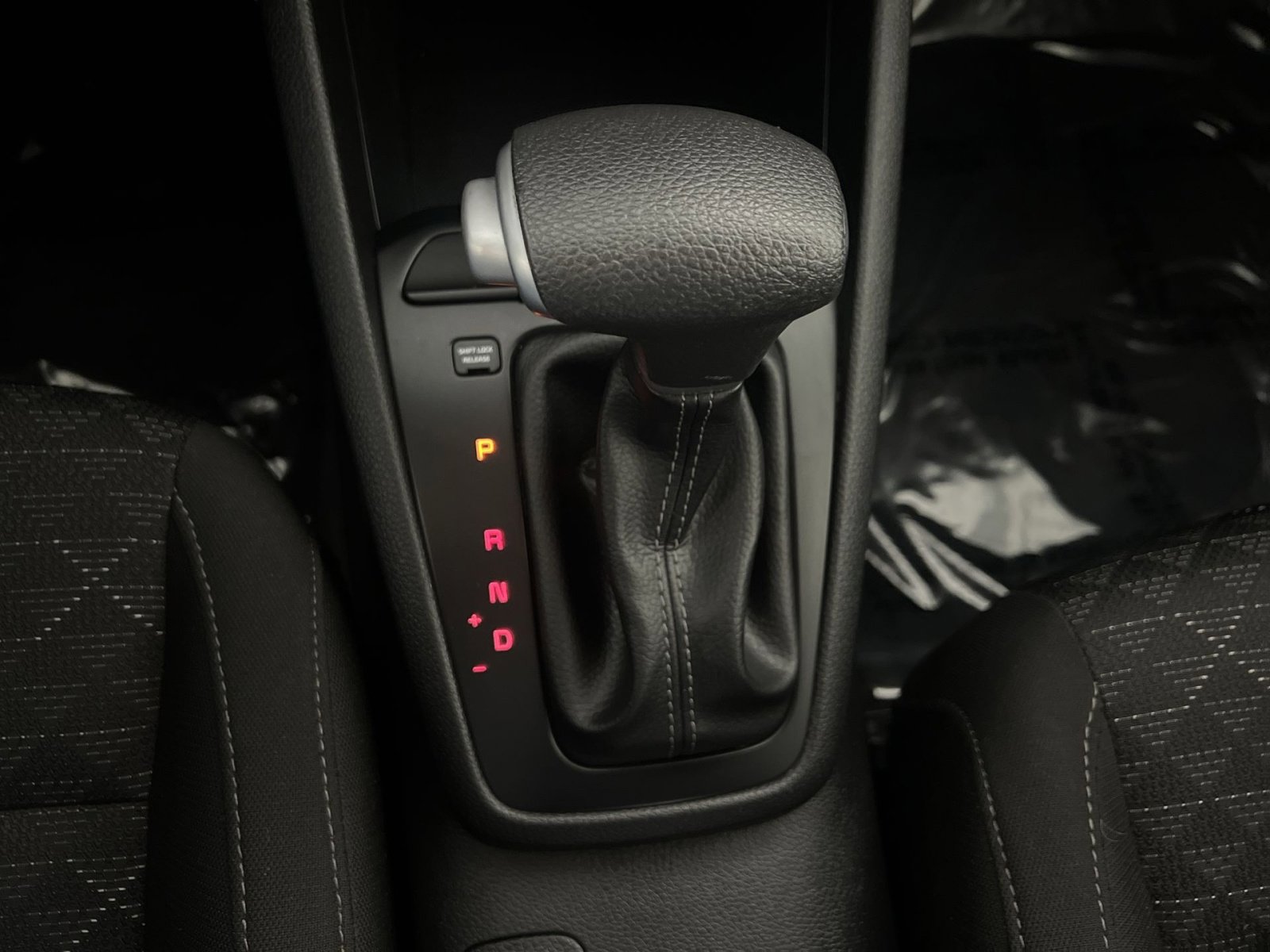 Used 2023 Kia Rio S w/ Technology Package image 18