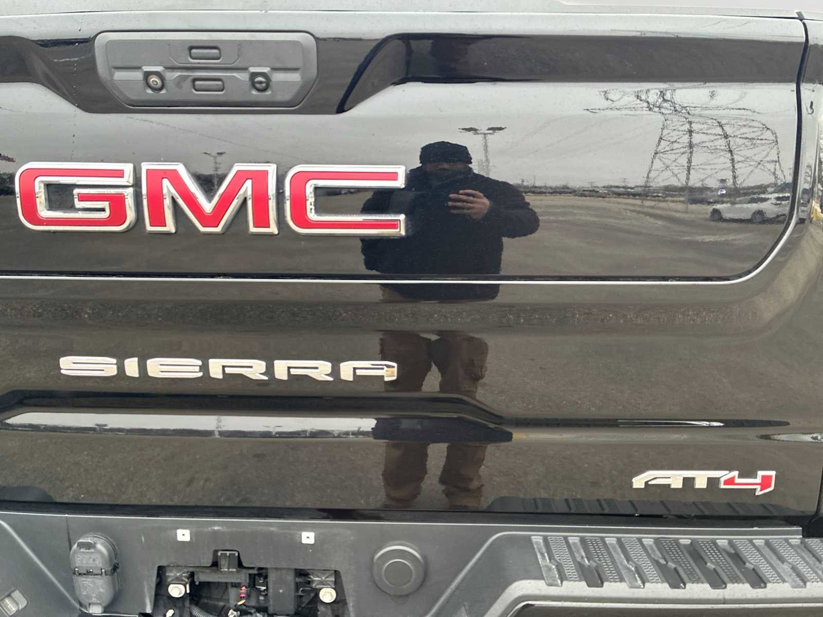 Certified 2019 GMC Sierra 1500 AT4 w/ AT4 Premium Package image 33