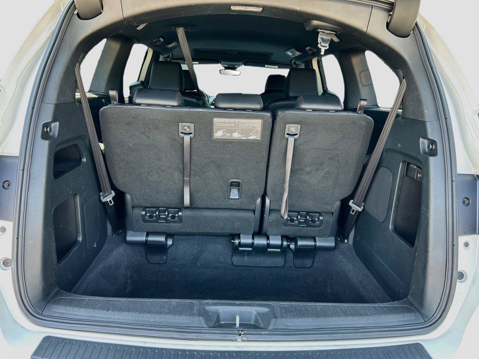 Used 2023 Honda Odyssey Sport image 13
