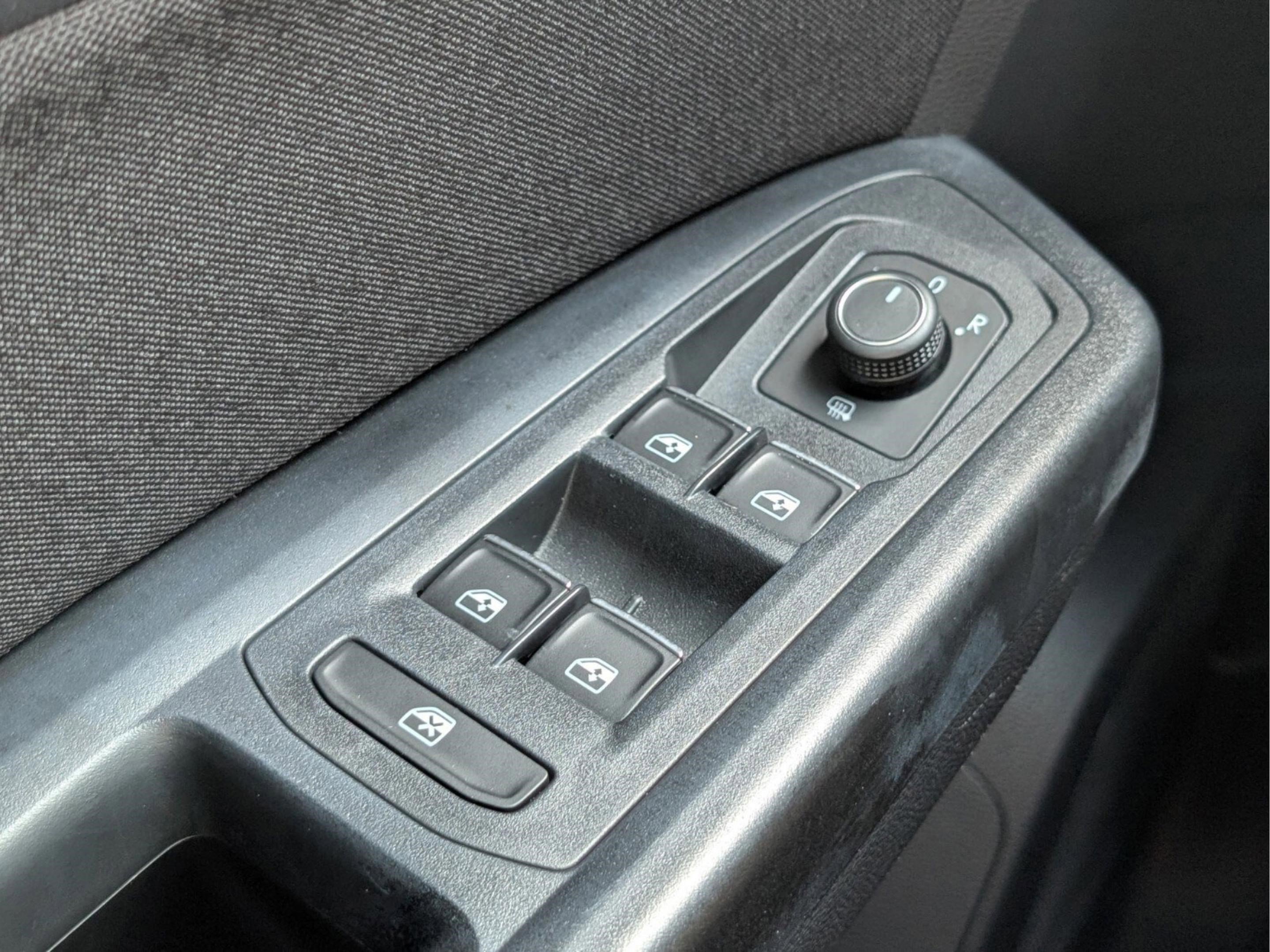 Used 2019 Volkswagen Atlas S FWD image 20