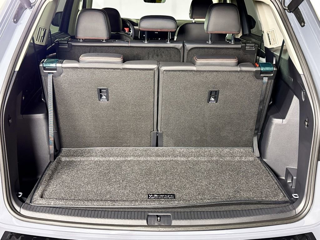 New 2026 Volkswagen Atlas Peak Edition image 21