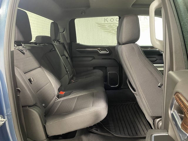 Used 2024 GMC Sierra 1500 Elevation image 21