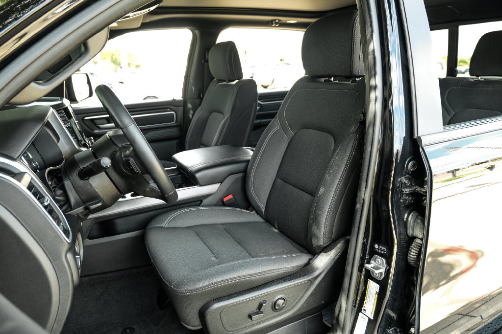 Used 2022 RAM 1500 Big Horn AWD/4WD image 8