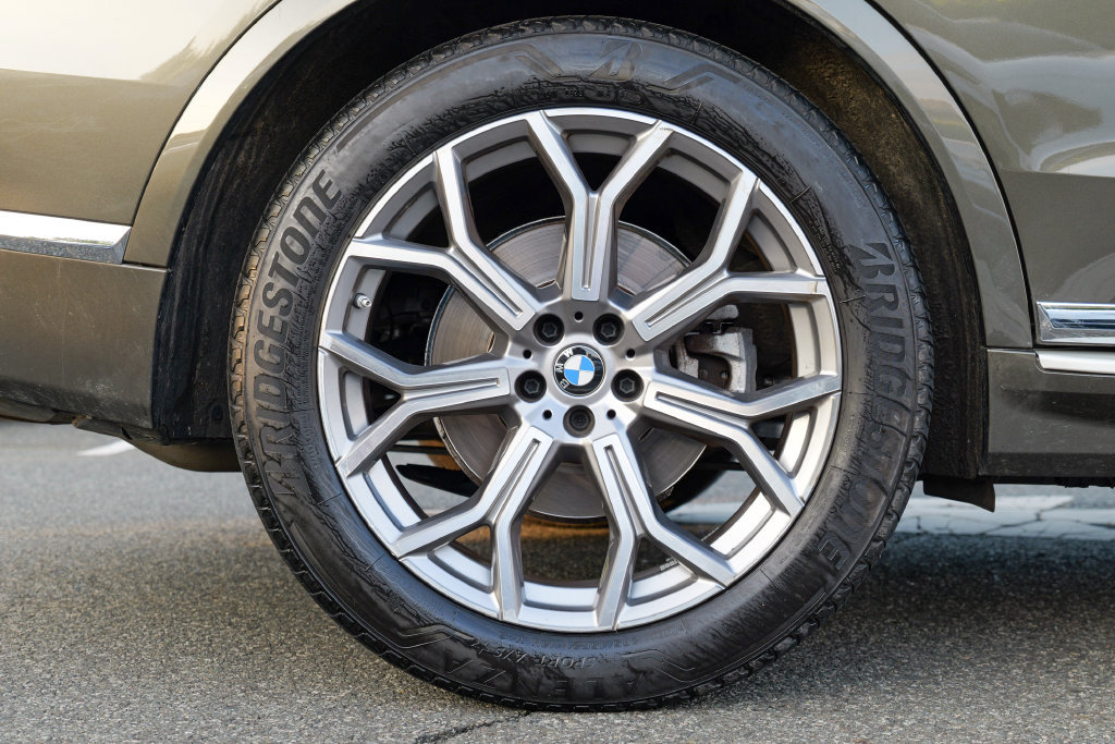 Used 2024 BMW X7 xDrive40i AWD/4WD image 13