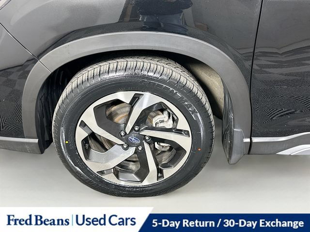 Used 2024 Subaru Forester Touring AWD/4WD image 39