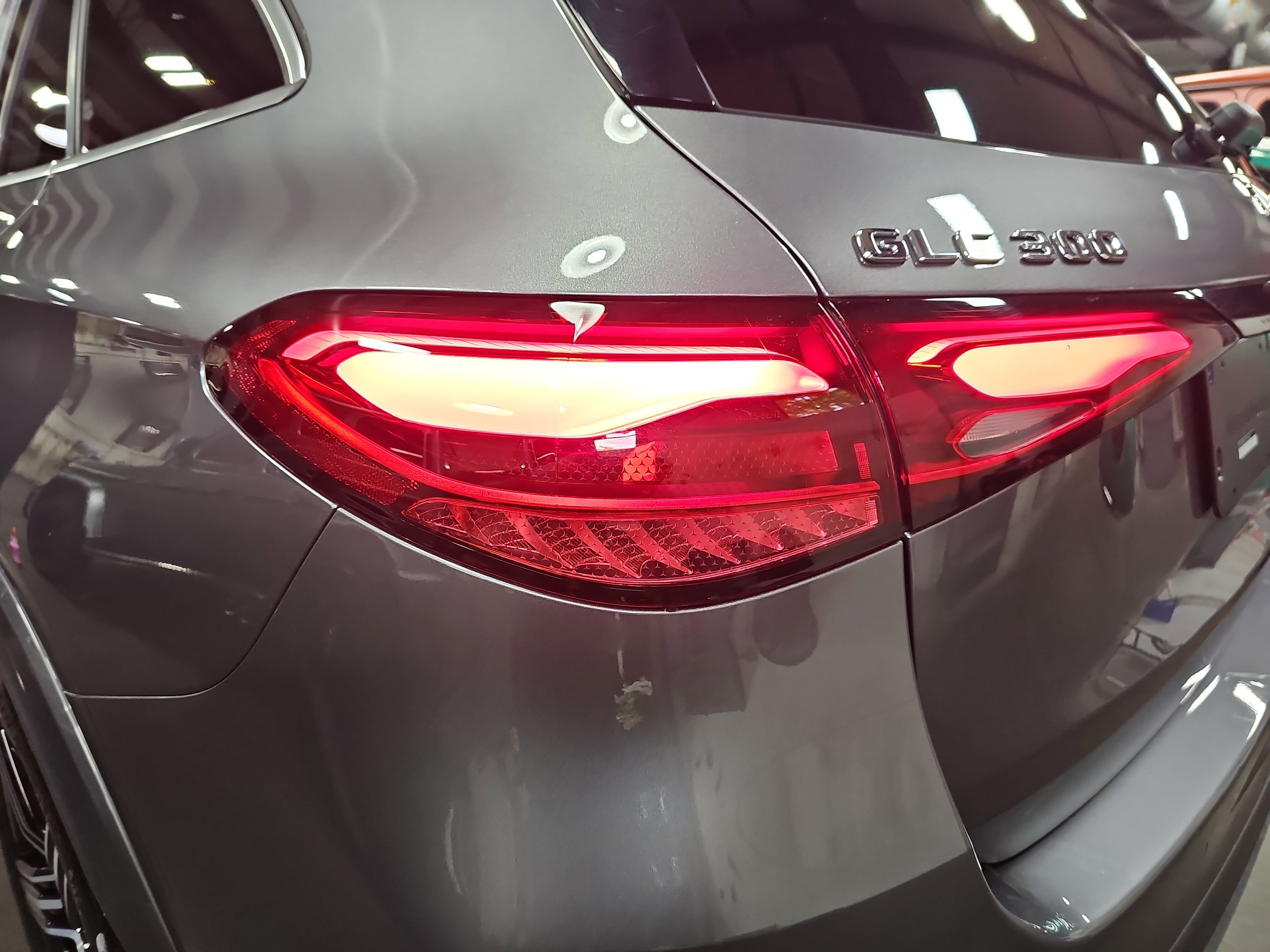 Certified 2023 Mercedes-Benz GLC 300 4MATIC image 37